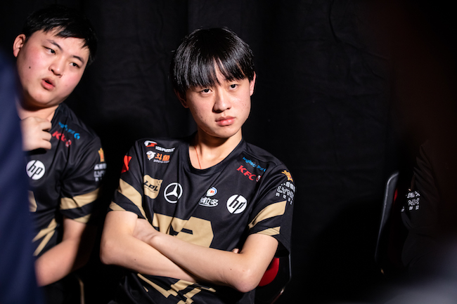 Ning意外战胜RNG，锐不可当引爆全场！