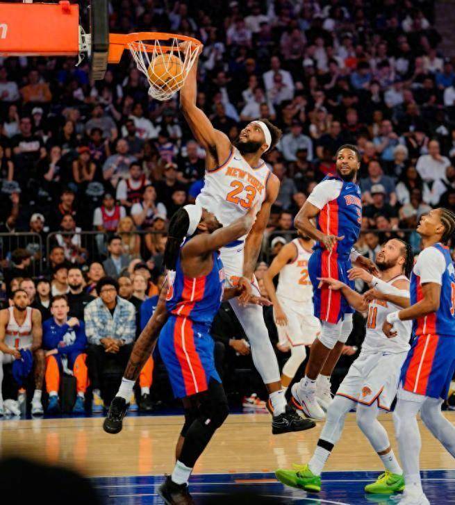 公牛前途光明！，费德勒新星刷新纪录表现突出比赛高潮迭起(光明会美国小光家族是什么意思)