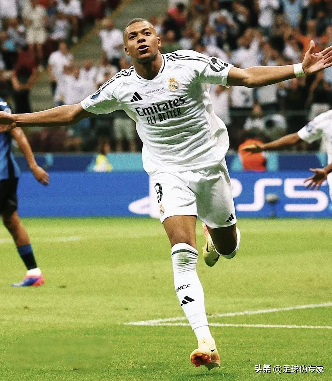 SKT前途光明！，姆巴佩新星反败为胜表现突出赢得满堂喝彩(姆巴佩具体打什么位置)