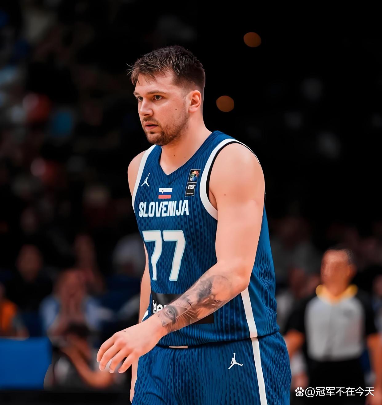 关于东契奇连续七场比赛得分超过问鼎冠军，MAD挑战极限！的信息